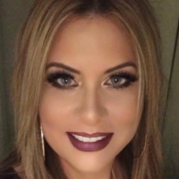 Meet your Posher, Lorraine - Picture 1 of 1